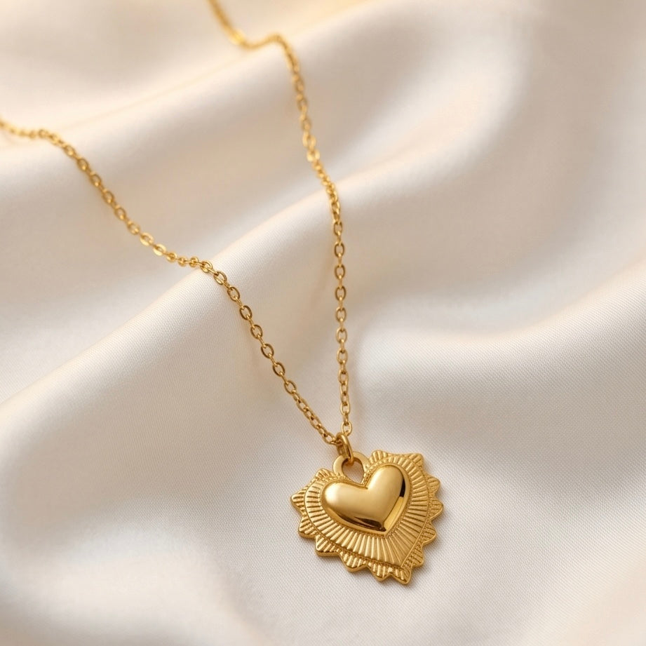 Collier Lora