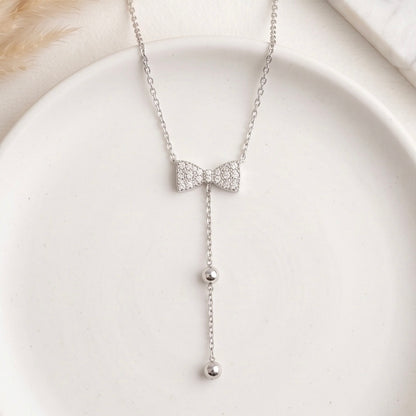 Collier Elia