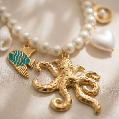 Collier Isla