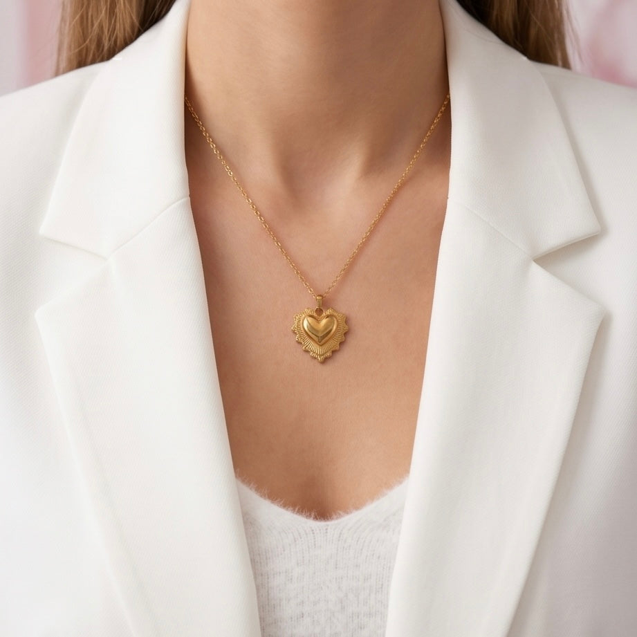Collier Lora