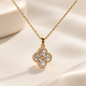 Collier Ela