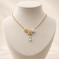 Collier Aveline